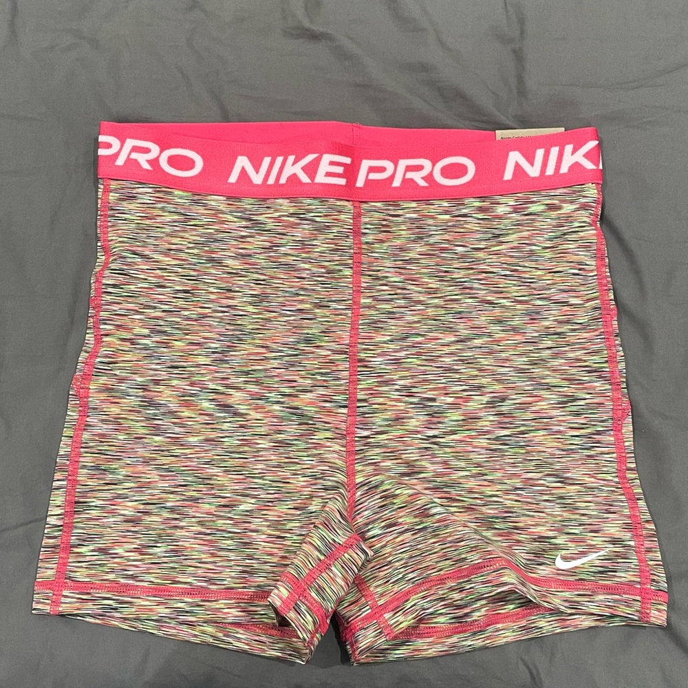 Nike Pro spacedye 3in High-Rise Shorts